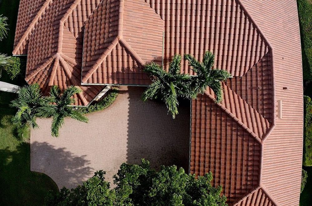 Slide of Elite Roofing And Restoration