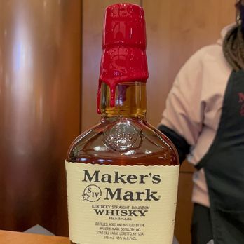 Maker's Mark Distillery - My hand dipped bottle. - Tours Near Me - Loretto, Kentucky Maker's Mark Distillery - My hand dipped bottle. - Tours Near Me - Loretto, Kentucky