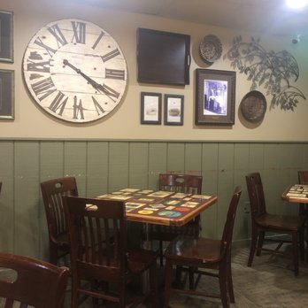Old Hickory Bar-B-Que - ows tables and chairs - Barbeque Near Me - Owensboro, Kentucky Old Hickory Bar-B-Que - ows tables and chairs - Barbeque Near Me - Owensboro, Kentucky