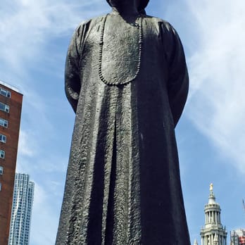 Lin Ze Xu Statue - Li Wei-Si; Lin Ze Xu statue; 1999; bronze, granite - Landmarks & Historical Buildings Near Me - New York, New York Lin Ze Xu Statue - Li Wei-Si; Lin Ze Xu statue; 1999; bronze, granite - Landmarks & Historical Buildings Near Me - New York, New York