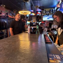 Sidekicks Saloon - Bar
