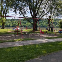 Washington Riverfront Park - Washington Riverfront Park, Ravenswood