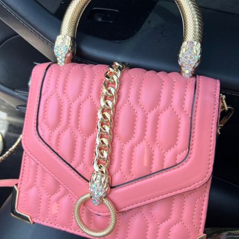 Trove - Pink Aldo Purse - Women's Clothing Near Me - Los Angeles, California Trove - Pink Aldo Purse - Women's Clothing Near Me - Los Angeles, California