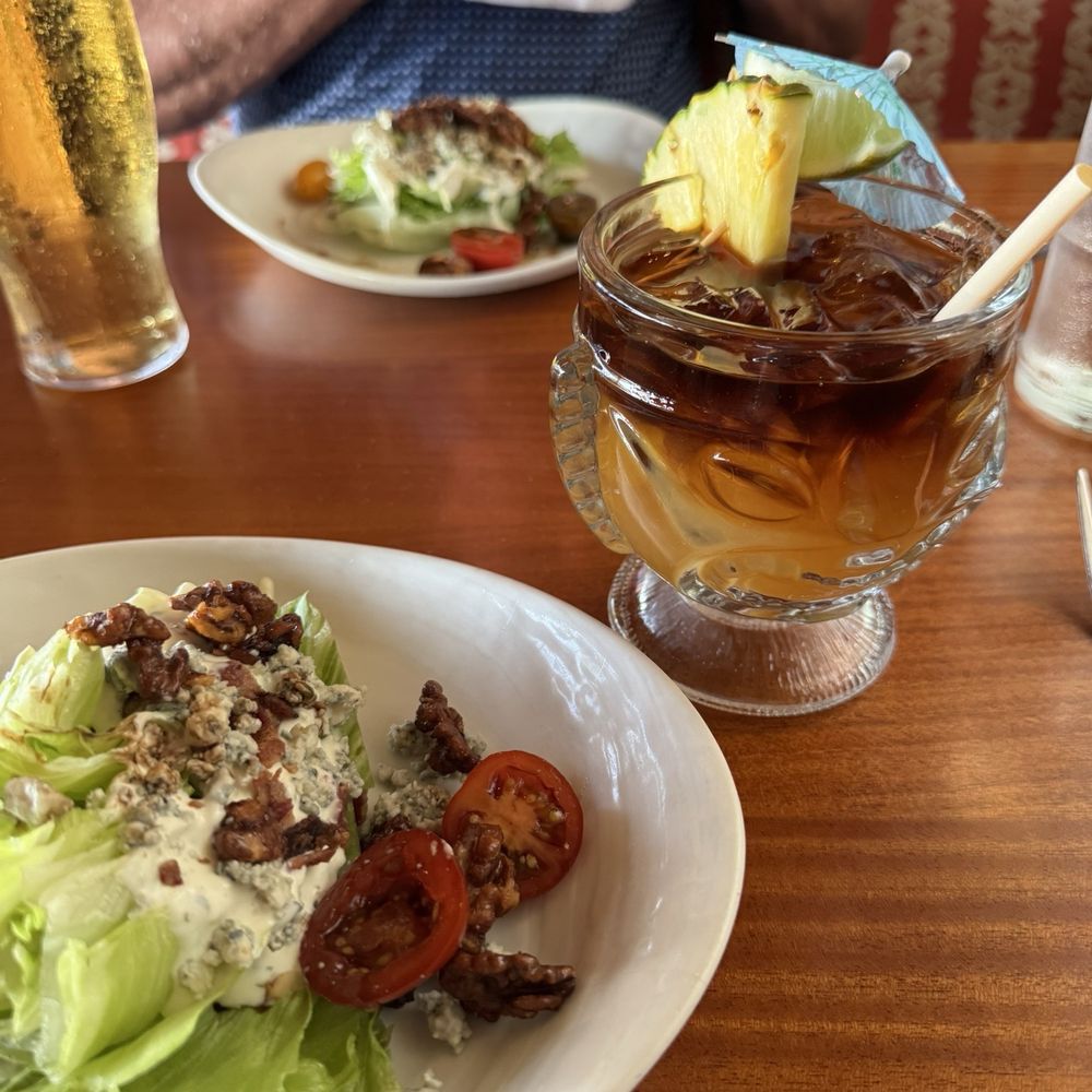 Duke's Beach House - Wedge, Duke's Mai Tai. - Breakfast & Brunch Near Me - Lahaina, Hawaii