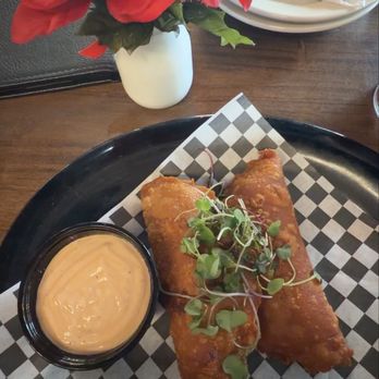 El Viejon Mariscos & Sushi - Shrimp empanadas - Sushi Bars Near Me - Long Beach, California El Viejon Mariscos & Sushi - Shrimp empanadas - Sushi Bars Near Me - Long Beach, California