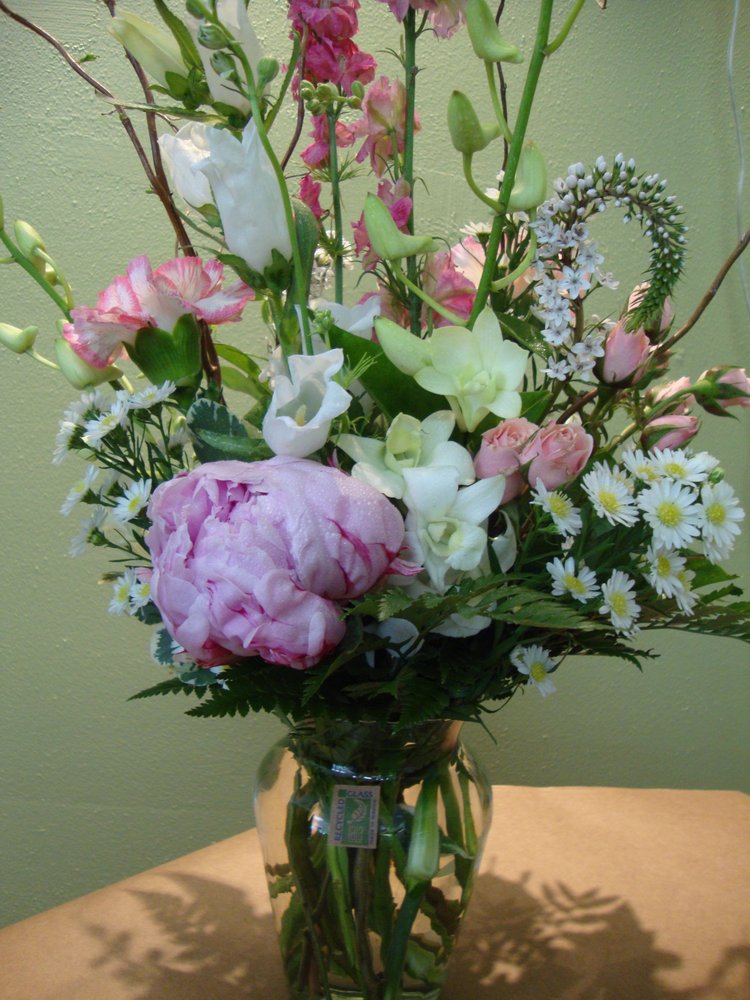 NORTH PORT NATURAL FLORIST 14 Photos 13632 Tamiami Trl, North Port