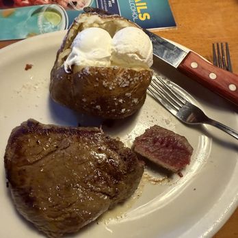 Texas Roadhouse - 8oz Sirloin steak cooked perfectly rare. - Steakhouses Near Me - Huntsville, Texas