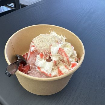 Vampire Penguin - Sorry i had eaten a few bites before picture - Shaved Snow Near Me - Hurst, Texas