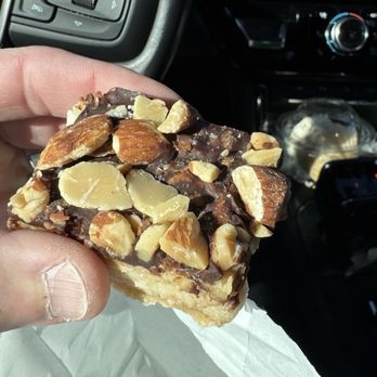 Lb Sweets & Treats - Almond joy bar, tasty, but not much for the price. - Ice Cream & Frozen Yogurt Near Me - Charleston, South Carolina Lb Sweets & Treats - Almond joy bar, tasty, but not much for the price. - Ice Cream & Frozen Yogurt Near Me - Charleston, South Carolina