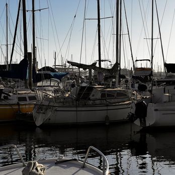 The Chowder Barge - Scenery while waiting for a table - Seafood Near Me - Wilmington, California