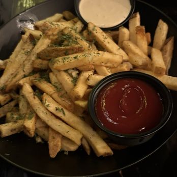 The Balboa South - I order of Garlic fries feeds 2-3 people - Burgers Near Me - Chula Vista, California The Balboa South - I order of Garlic fries feeds 2-3 people - Burgers Near Me - Chula Vista, California