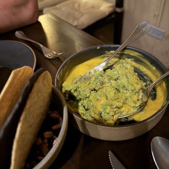 Matilda - Guacamole - Mexican Near Me - Chicago, Illinois
