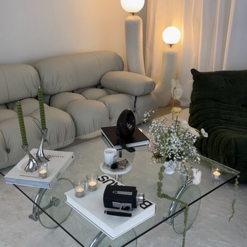 Moe Studio - Lounge - Photo Booth Rentals Near Me - Miami, Florida Moe Studio - Lounge - Photo Booth Rentals Near Me - Miami, Florida
