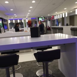 Full bar