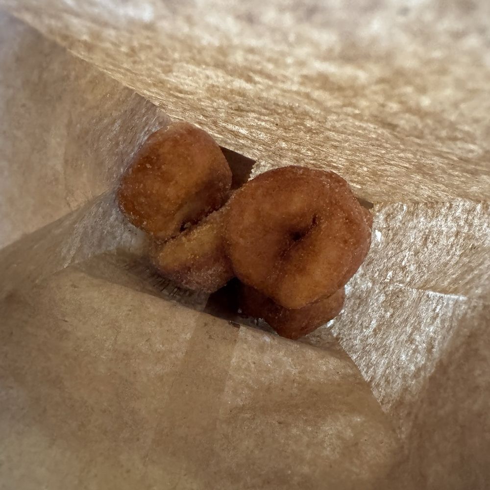 Daily Dozen Doughnut - Cinnamon sugar - Bakeries Near Me - Seattle, Washington Daily Dozen Doughnut - Cinnamon sugar - Bakeries Near Me - Seattle, Washington