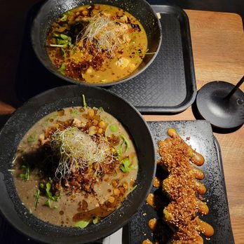 REDWHITE - Boston - yuzu sesame (bottom) and jap curry (top) avocado roll (side) - Sushi Bars Near Me - Boston, Massachusetts REDWHITE - Boston - yuzu sesame (bottom) and jap curry (top) avocado roll (side) - Sushi Bars Near Me - Boston, Massachusetts