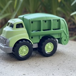 Greentoys dump truck