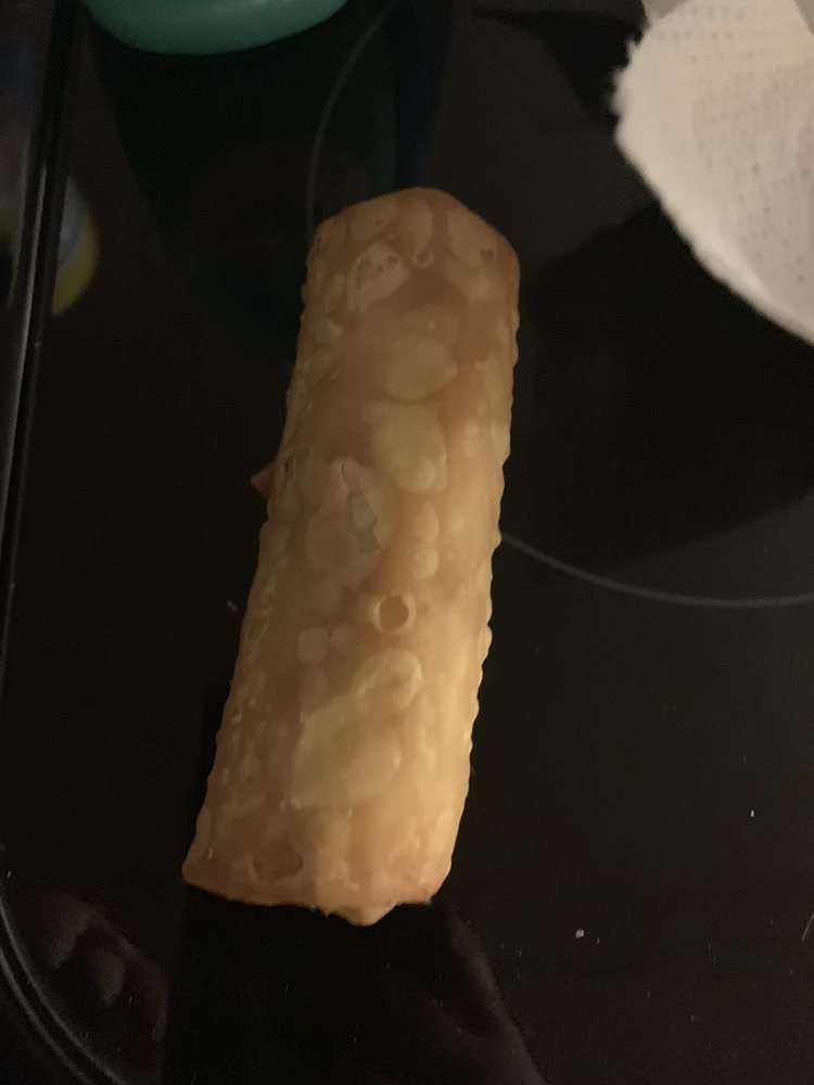 EAST PEARL Updated September 2024 329 N Market St, Lisbon, Ohio