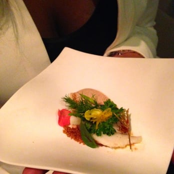 Alinea - Gorgeous plating - New American Near Me - Chicago, Illinois Alinea - Gorgeous plating - New American Near Me - Chicago, Illinois