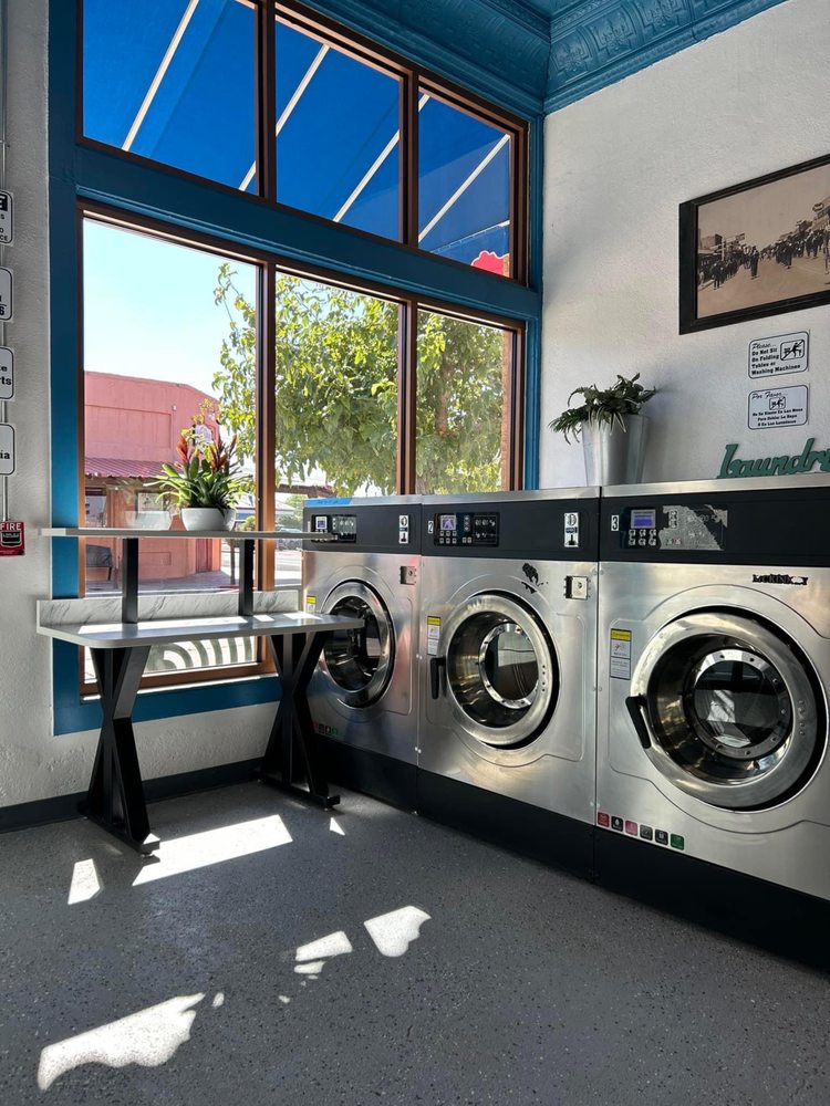 PIONEER COIN WASH Updated October 2024 320 N Main St, Florence, Arizona Laundromat Yelp