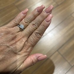 Elaine's Nails - Freshly done nails, acrylic with gel polish!