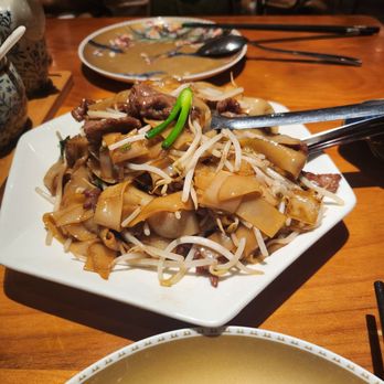 Han Palace - Dry beef chow fun - Dim Sum Near Me - Washington, DC, District of Columbia