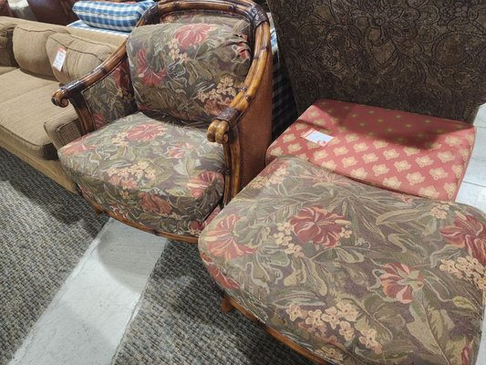 Revivals Stores - Palm Springs by null