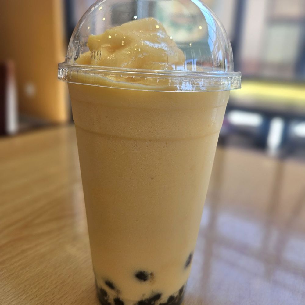 Sarah's Bagel Cafe Meridian - Lemon mango smoothie with boba - Bagels Near Me - Meridian, Idaho Sarah's Bagel Cafe Meridian - Lemon mango smoothie with boba - Bagels Near Me - Meridian, Idaho