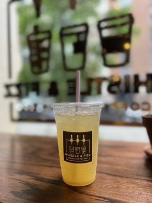 Whistle & Fizz by null