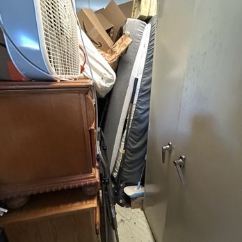 Steps In The Right Direction - Women's House - Hoarded items of Linda's in the garage - Halfway Houses Near Me - Northridge, California
