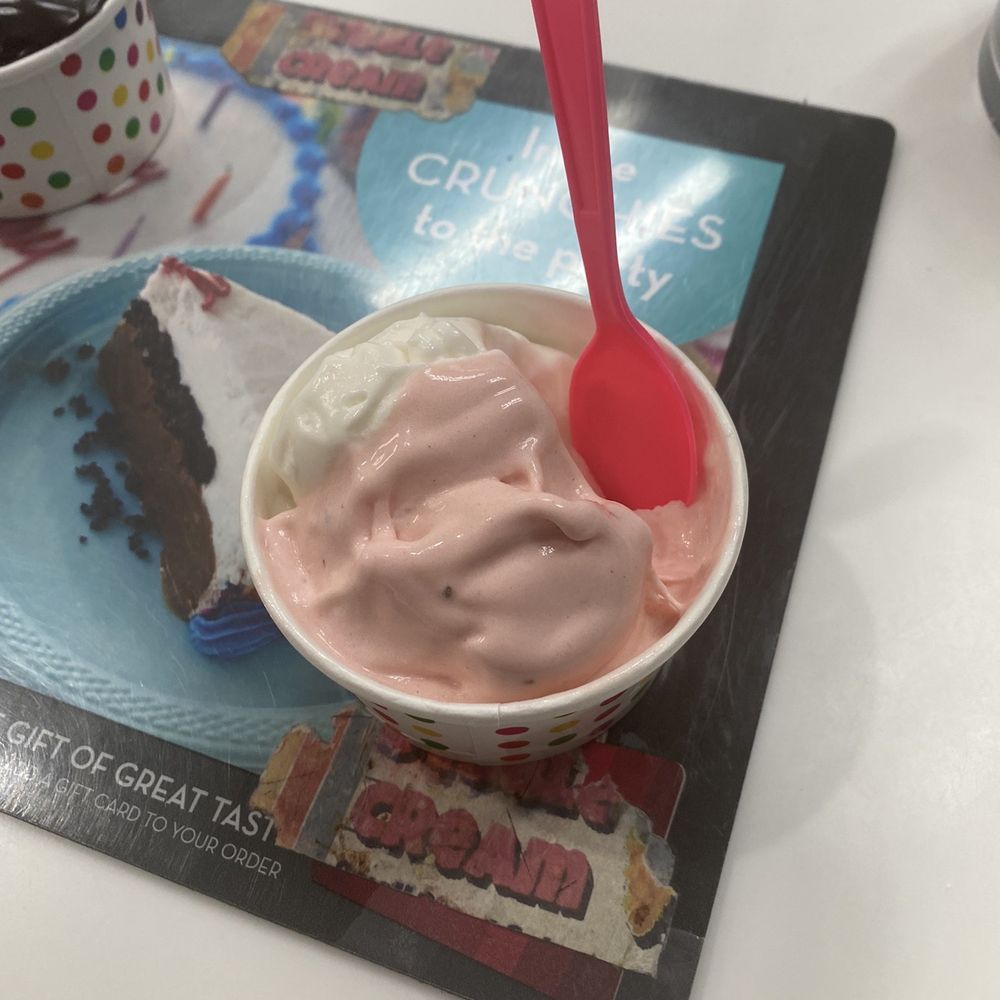 Bubble Cream Ice Cream - Small Ice Cream with 2 Scoops - Ice Cream & Frozen Yogurt Near Me - Tucker, Georgia