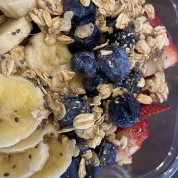 Crack’d Kitchen and Coffee - Acai bowl - Breakfast & Brunch Near Me - Plantation, Florida