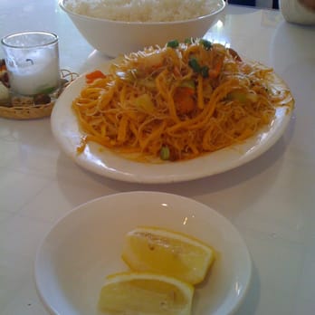 Isla Restaurant - mickey bihon - Filipino Near Me - San Bruno, California