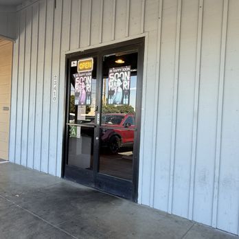 Wuso Korean Bbq - Entrance - Barbeque Near Me - Santa Clarita, California Wuso Korean Bbq - Entrance - Barbeque Near Me - Santa Clarita, California