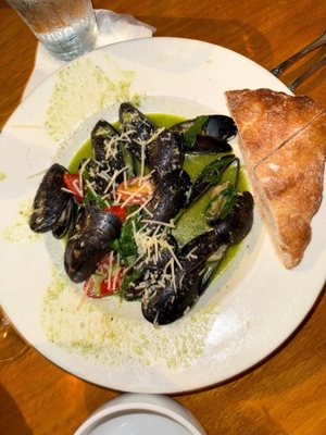 High Thyme Cuisine by null