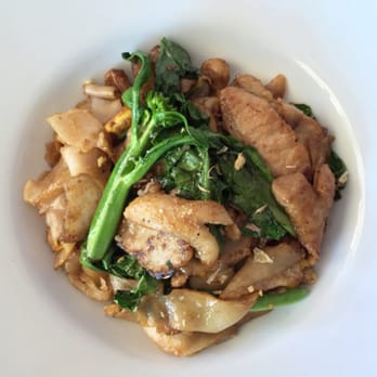 Thai Fix - Pad see eew with tender pork, call in advance to have them marinate the pork for you. So good!!! - Thai Near Me - Huntington Beach, California