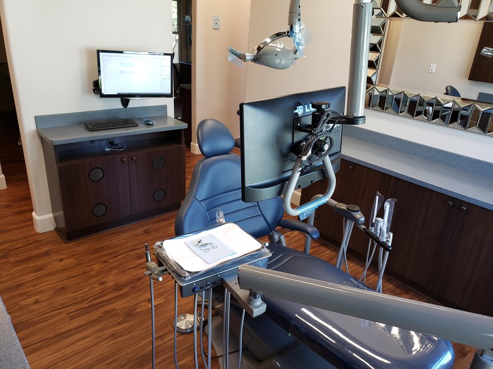 SANTA ROSA DENTAL Updated October 2024 764 Santa Rosa St, San Luis