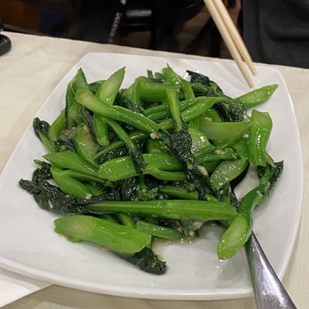 Ming Kee Kitchen - Garlic gai lan - Chinese Near Me - New York, New York