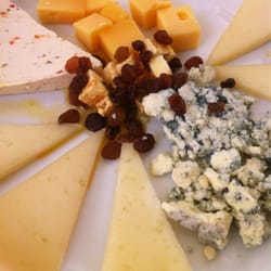 La Queseria - El lugar ideal para los amantes del queso!