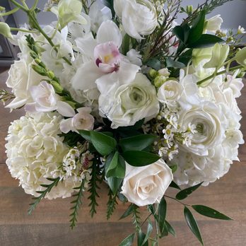 Wild Root Florist & Gift Shop - Florists Near Me - Spring Hill, Tennessee Wild Root Florist & Gift Shop - Florists Near Me - Spring Hill, Tennessee