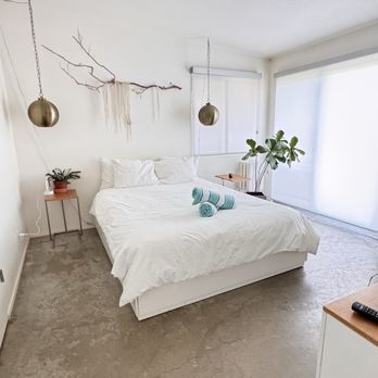 Joshua Tree Vacations - Schlafzimmer - Vacation Rentals Near Me - Joshua Tree, California Joshua Tree Vacations - Schlafzimmer - Vacation Rentals Near Me - Joshua Tree, California