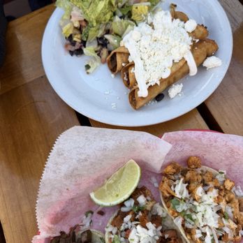 Underdogs Too - Mexican Near Me - San Francisco, California Underdogs Too - Mexican Near Me - San Francisco, California
