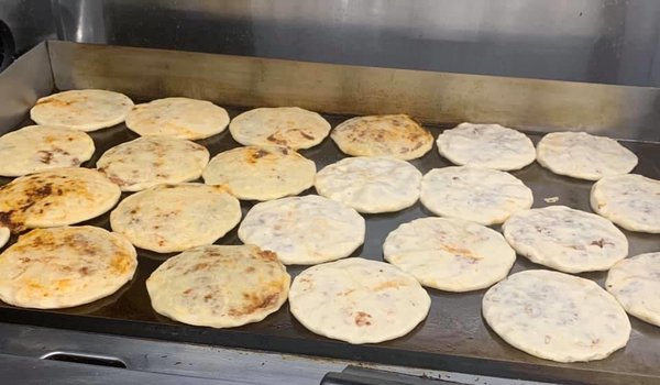 Pupusas Lidia