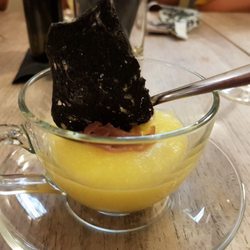 Ciottolando con gusto - Polenta mit Fisch, schwarzem Brot und Zwiebeln