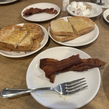 Mama Kat's - My sides, everyone one of them was excellent - American Near Me - San Marcos, California
