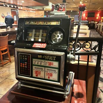 GoodFella's Cafe - Antique slot machine - Breakfast & Brunch Near Me - Corona, California