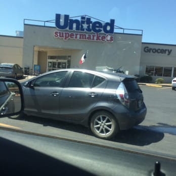 United Supermarkets - Front of the store - Grocery Near Me - Clyde, Texas