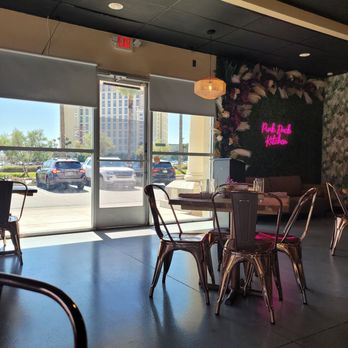 Pink Duck Kitchen - Breakfast & Brunch Near Me - Henderson, Nevada Pink Duck Kitchen - Breakfast & Brunch Near Me - Henderson, Nevada