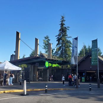 Oregon Zoo - Outside - Zoos Near Me - Portland, Oregon