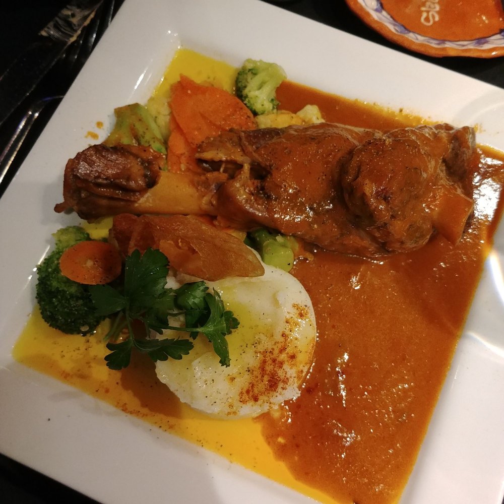 Restaurante Caravela - Lamb shank - Portuguese Near Me - Orleans, Ontario